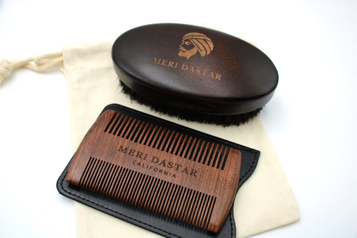 Sandalwood Comb & Dark Beard Brush Set